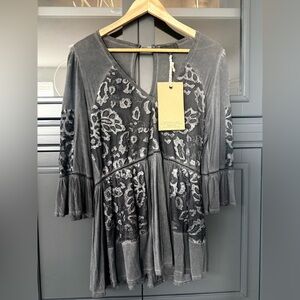 POL Charcoal Floral Blouse